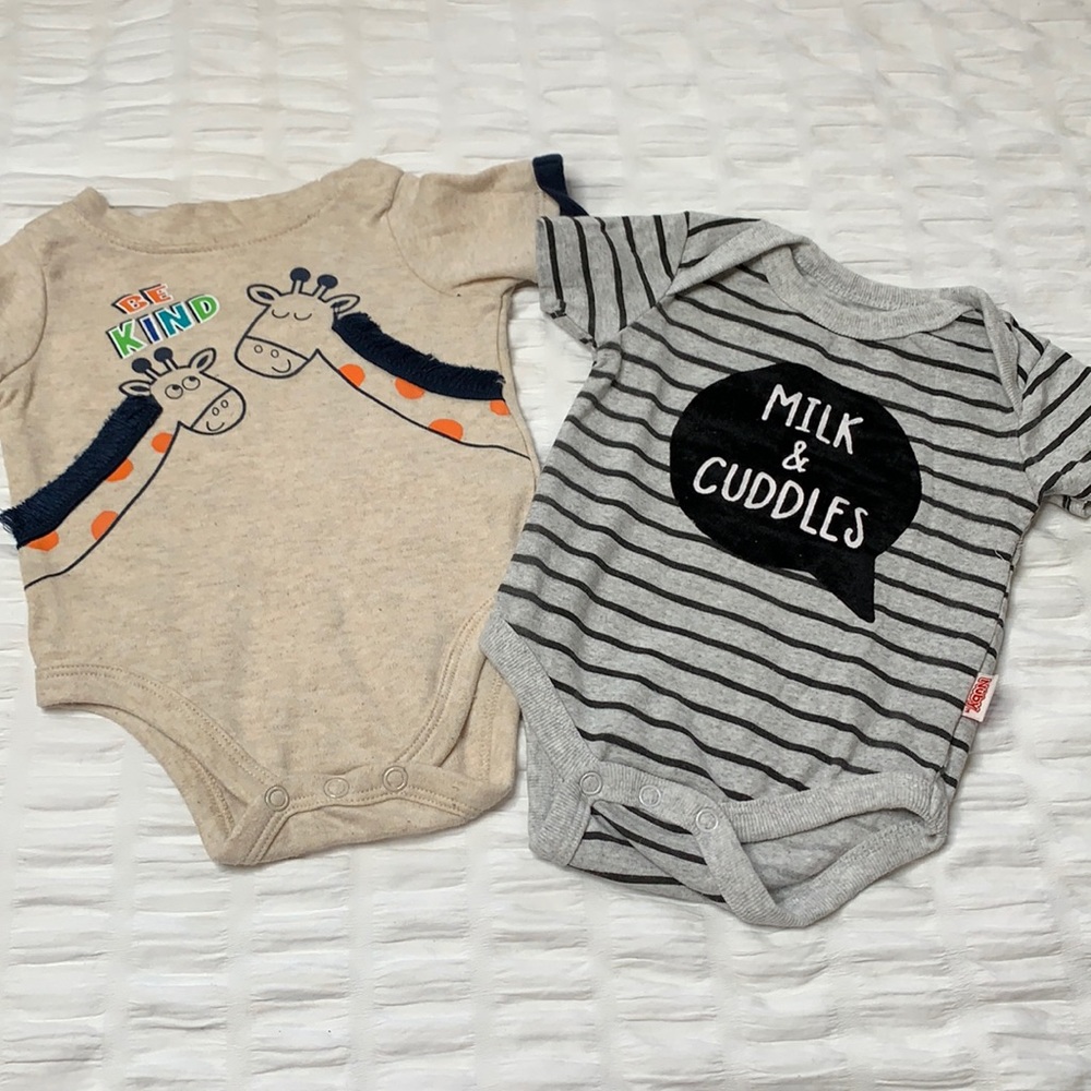 Short sleeve onesies